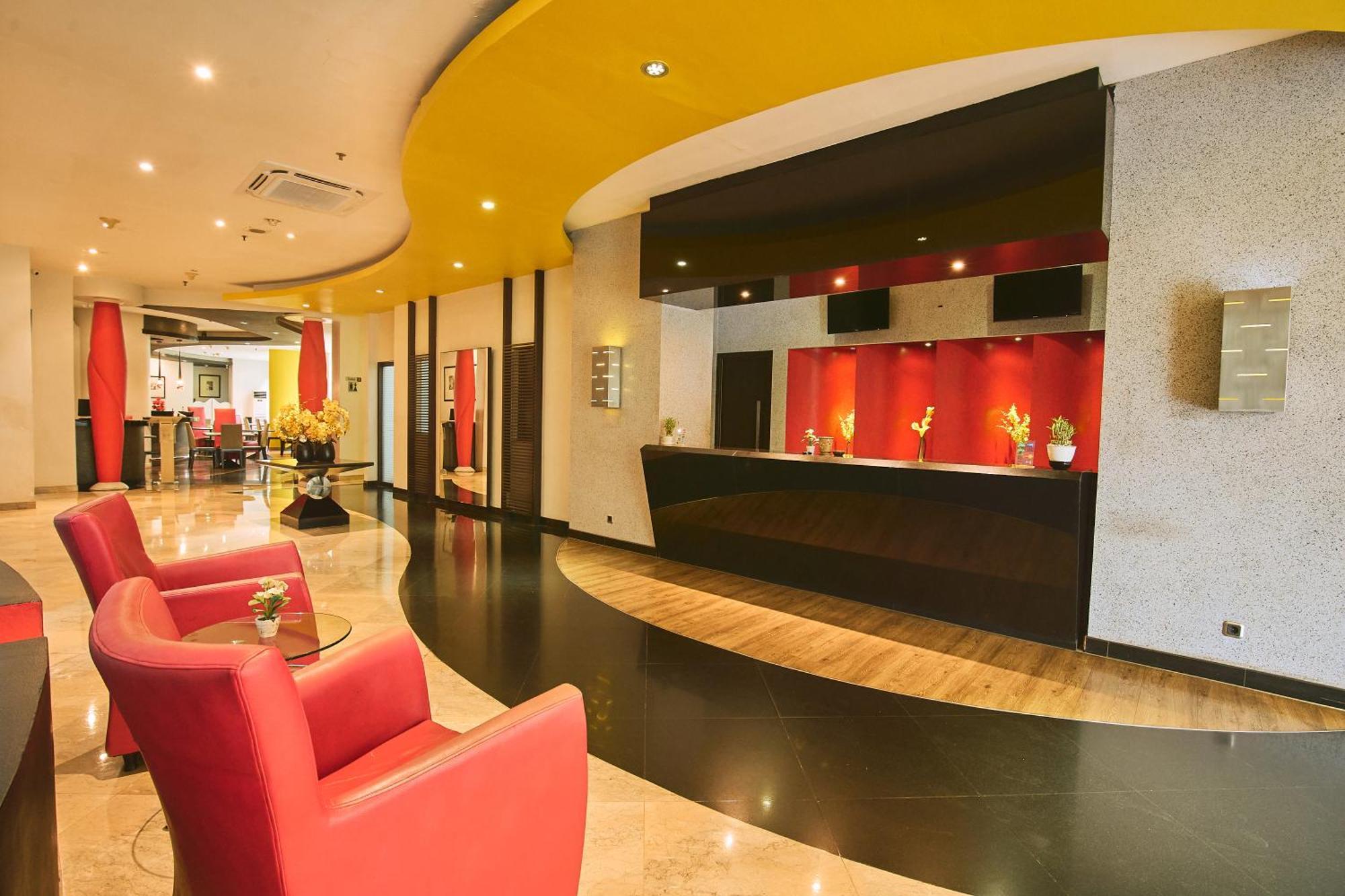 Horison Arcadia Wahid Hasyim Jacarta Exterior foto